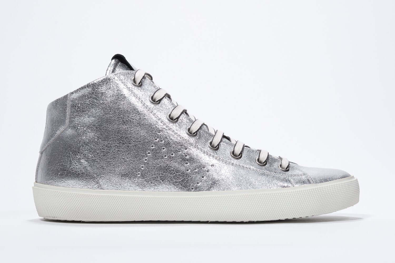 EARTH Silver Mid Top Women - Main Image