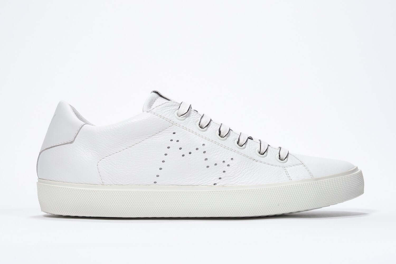 Men's Low-top PURE sneaker in White Leather LEATHER C|R|OWN Men's Low-top PURE sneaker in White Leather LEATHER C|R|OWN